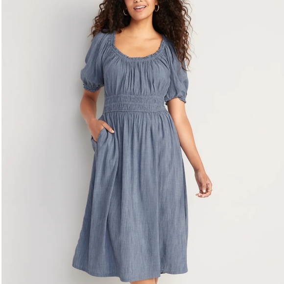 Old Navy | Dresses | 14 Waistdefined Puffsleeve Smocked Midi Dress For ...